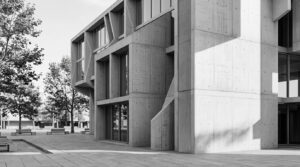 how to shoot architecture in black and white